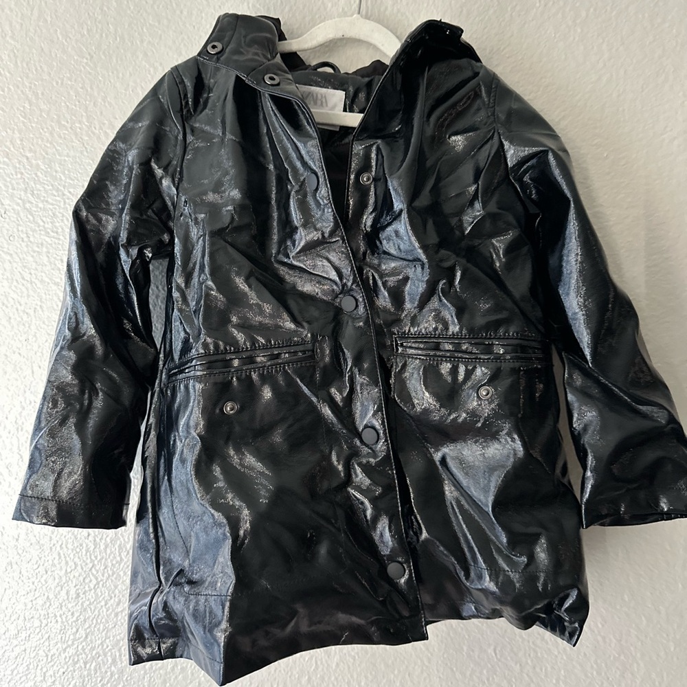 Faux patented leather girls trench coat size 9